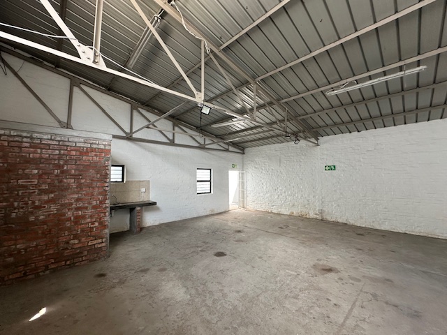 To Let commercial Property for Rent in Maitland Western Cape